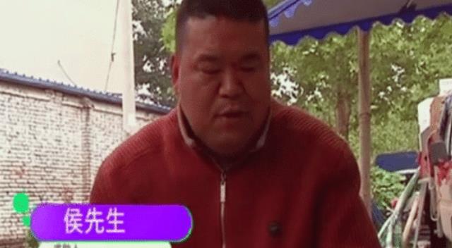 奇异果体育男子批发水果纸箱就重六斤半批发商：只能靠纸皮赚钱！(图2)