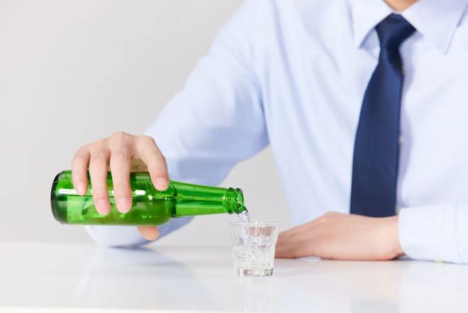 奇异果体育·(中国)官方网站90后夫妻双双得了肝癌就是这个坏习惯害的！很多人都明(图4)