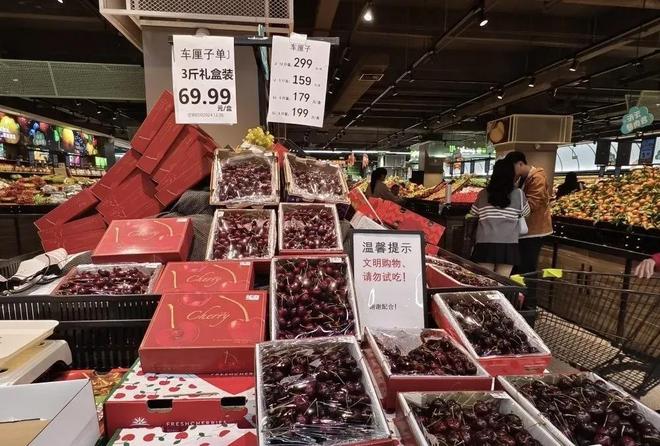 奇异果体育“塌房”的车厘子撕碎贵族水果的体面(图16)